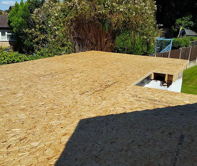 Foundations for flat roofing work